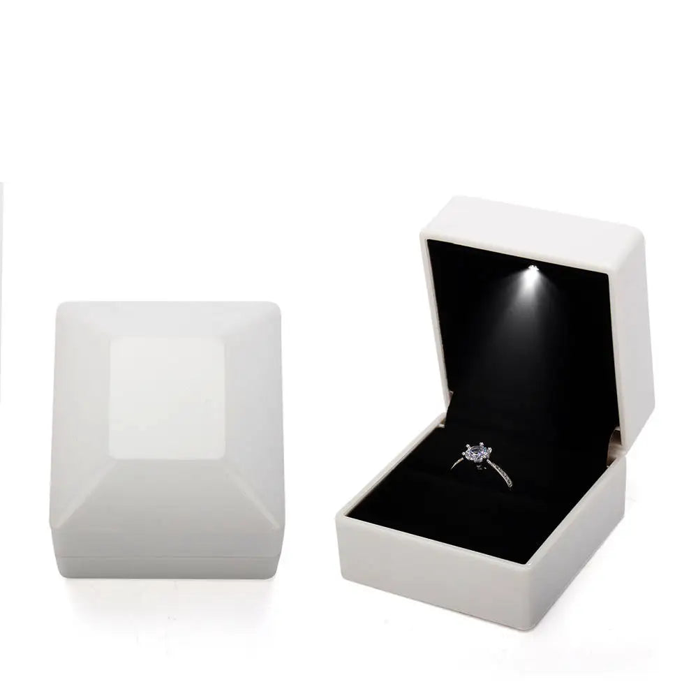 Ringbox mit LED-Beleuchtung